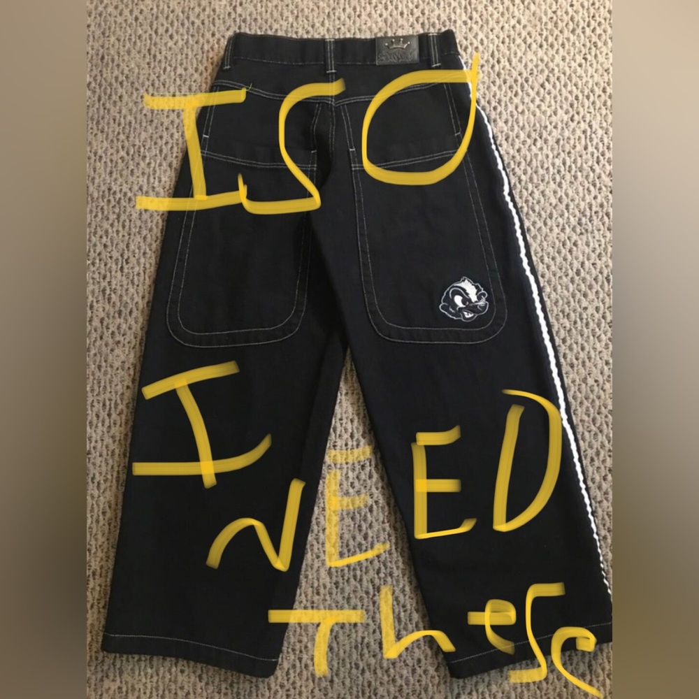 Do not buy  im looking for these in a size 33 to 40